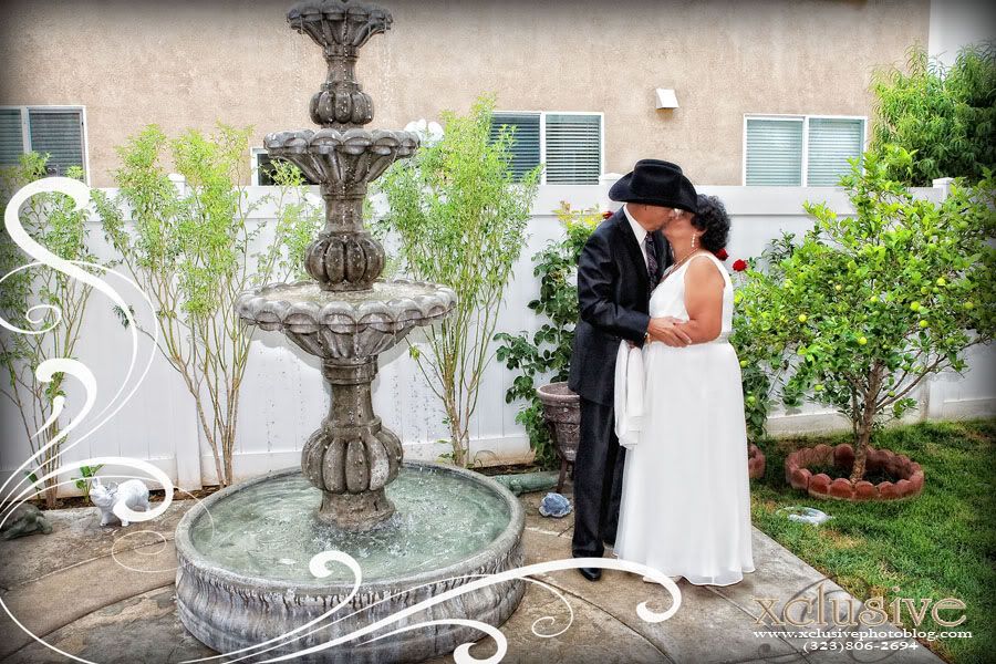 Wedding photographer in Glendale, Los Angeles, Riverside, Perris,