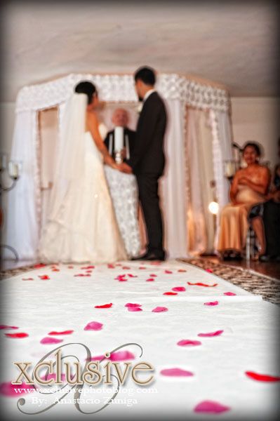 Wedding Professional Photographer in Azusa, Pomona, Covina, El monte, Los Angeles, La Puente, fotografias de la ceremonia en el Albertson Wedding Chapel