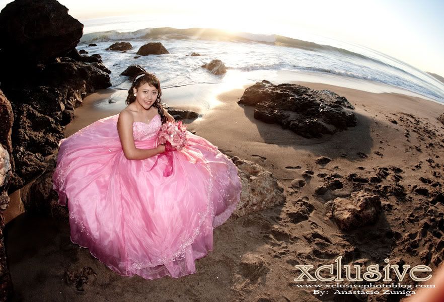 Thelma presession de Quinceanera en Malibu, Dume Point, Santa Monica, Los Angeles, fotos de quinceanera en la Playa
