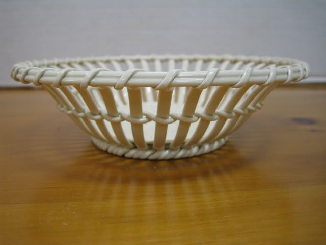 Antique Wedgwood Creamware Twig Basket Antique Wedgwood Creamware Twig Basket